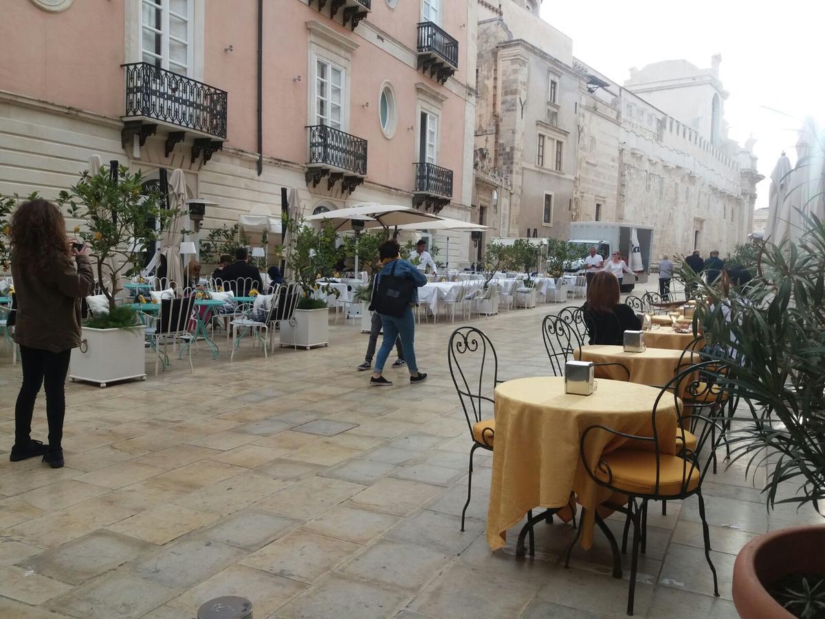Ai Tintori Di Ortigia Villa Syrakusa Exteriör bild