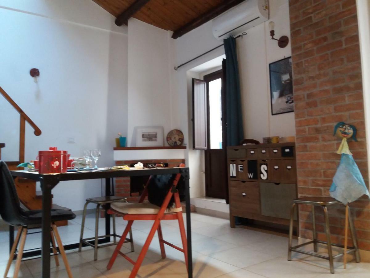 Ai Tintori Di Ortigia Villa Syrakusa Exteriör bild